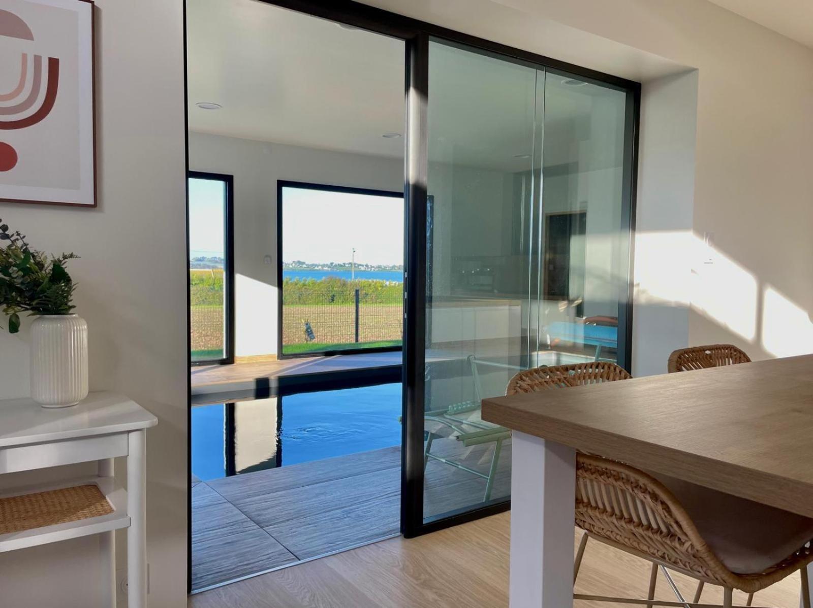 Magnifique Maison Vue Mer Avec Piscine Interieure Carantec Room photo