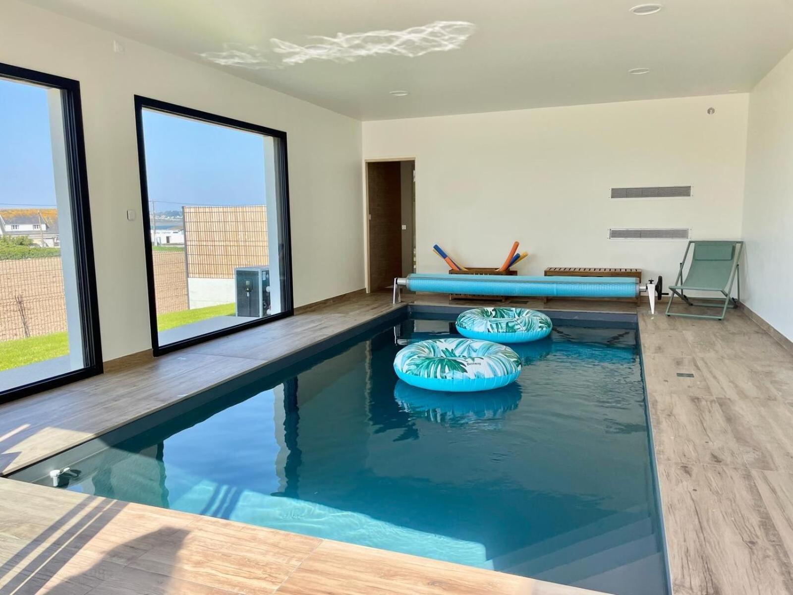 Magnifique Maison Vue Mer Avec Piscine Interieure Carantec Exterior photo